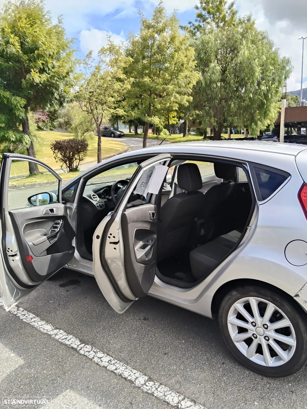 Ford Fiesta 1.5 TDCi Titanium - 5