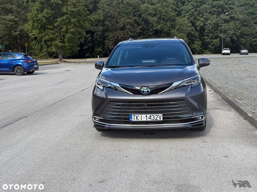 Toyota Sienna 3.5 V6 - 28