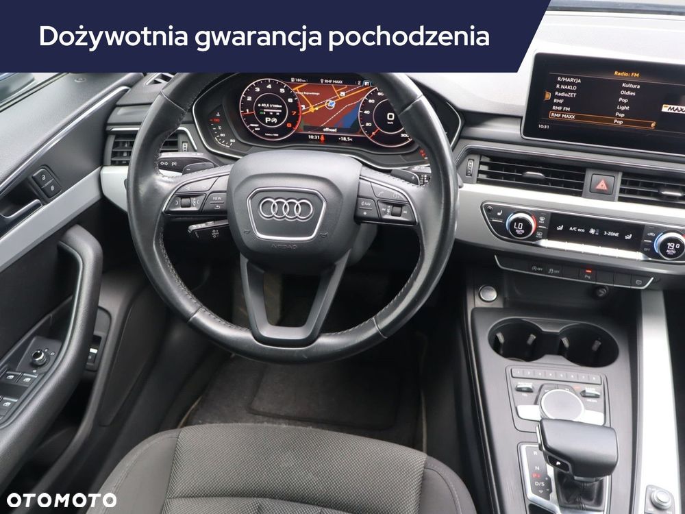Audi A4 Limousine - 9
