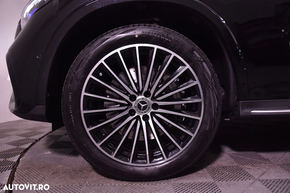 Mercedes-Benz GLC 300 e 4MATIC - 13