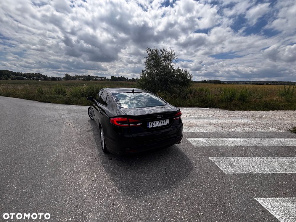 Ford Fusion ver-2-5-ghia - 9