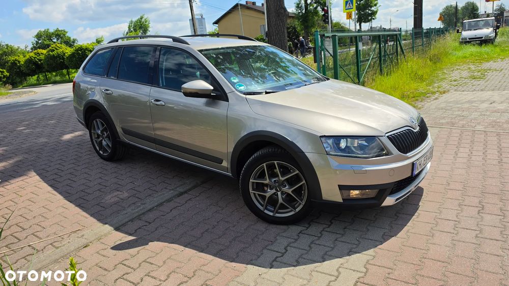 Skoda Octavia 2.0 TDI (Green tec) 4x4 Scout - 36