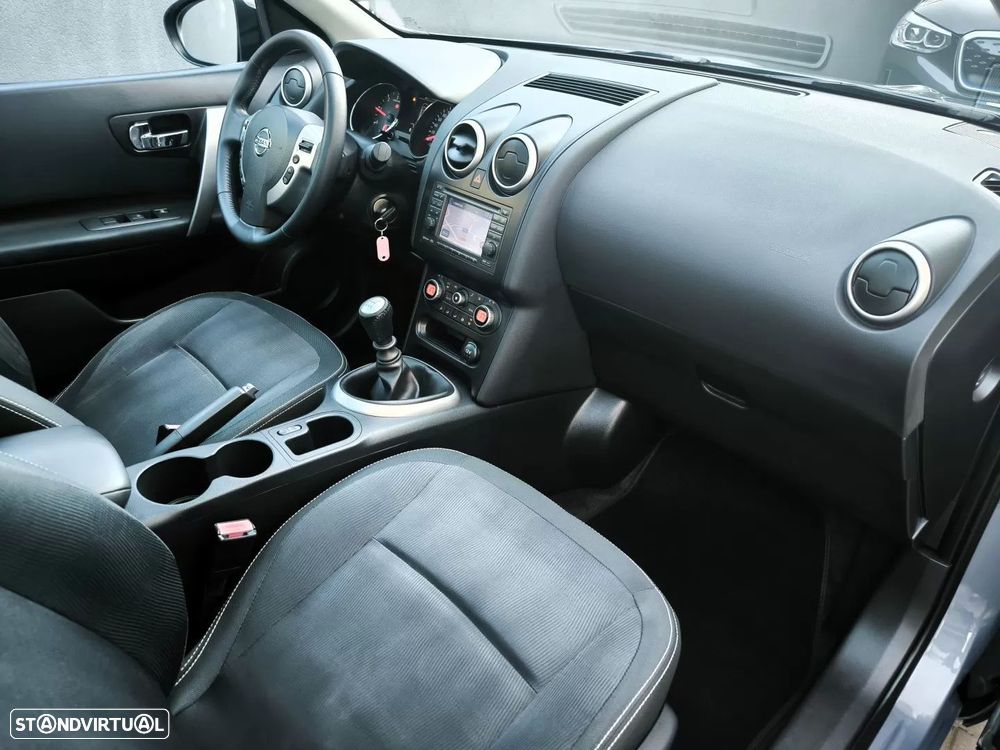 Nissan Qashqai 1.5 dCi Tekna Premium 18 - 22