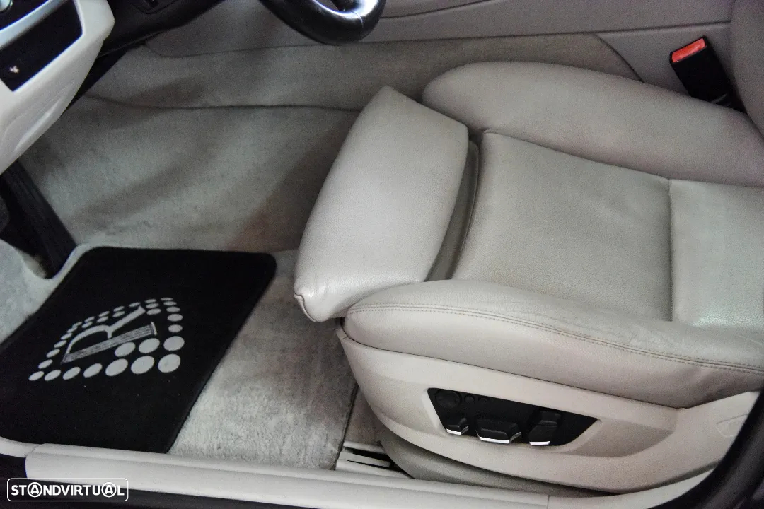 BMW 530 d xDrive Auto - 15
