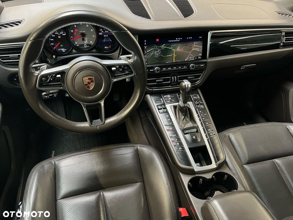 Porsche Macan - 8