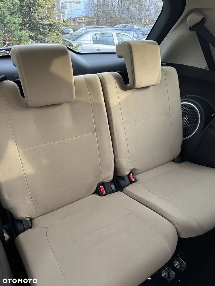 Mitsubishi Outlander 2.0 Intense + CVT - 15