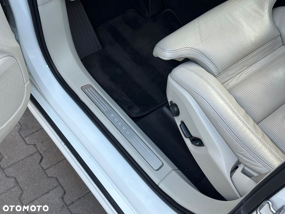 Volvo XC 90 T8 AWD Plug-In Hybrid Inscription 7os - 18