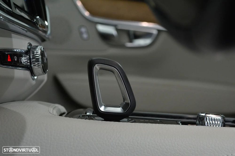 Volvo S90 2.0 T8 PHEV Inscription Expression AWD - 19