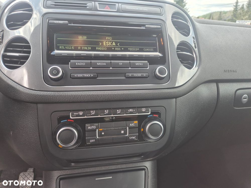 Volkswagen Tiguan - 10