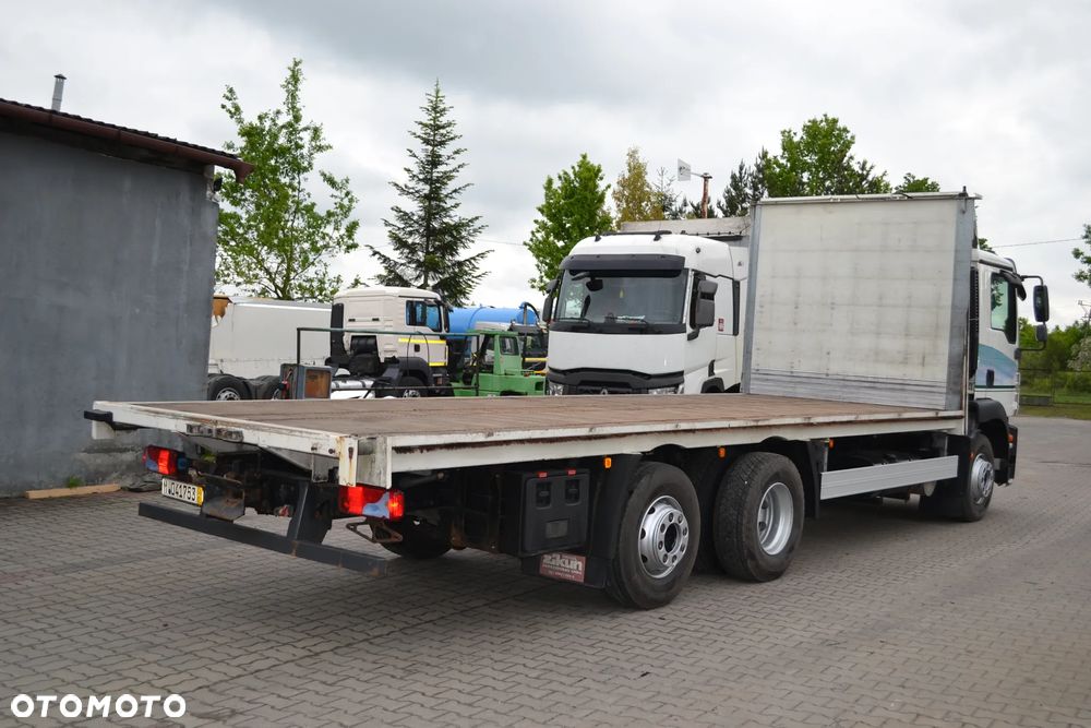 MAN TGM 26.290 TYLKO 263 tys. km TRZECIA OŚ SKRĘTNA MOŻLIWOŚĆ REJESTRACJI JAKO POMOC DROGOWA PLATFORMA dł. 7.4 m - 3