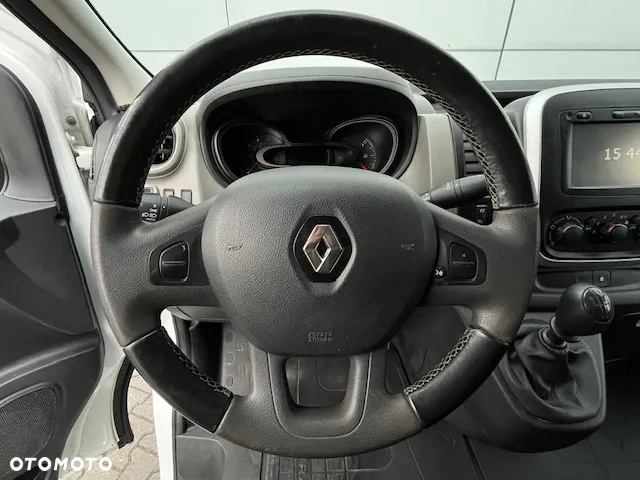Renault Trafic - 22