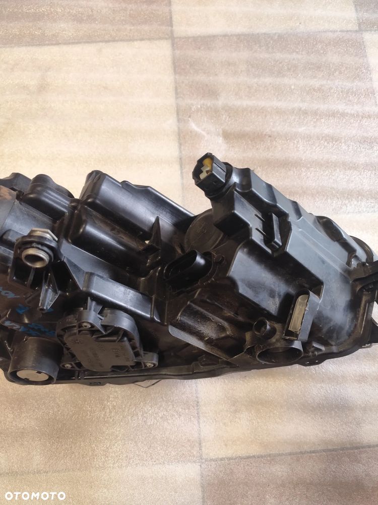 Reflektor Lewy Skoda Scala 2019-2023 10 PINÓW NR ORG 657941015 - 10