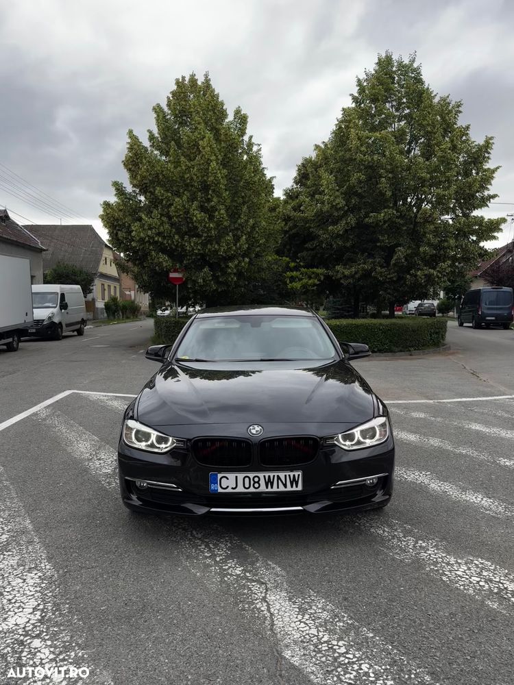 BMW Seria 3 320d Luxury Line - 1