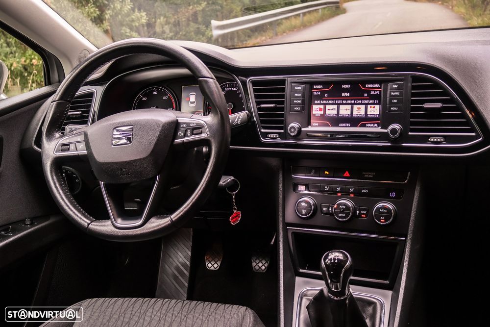 SEAT Leon ST 1.6 TDI Style Ecomotive - 4