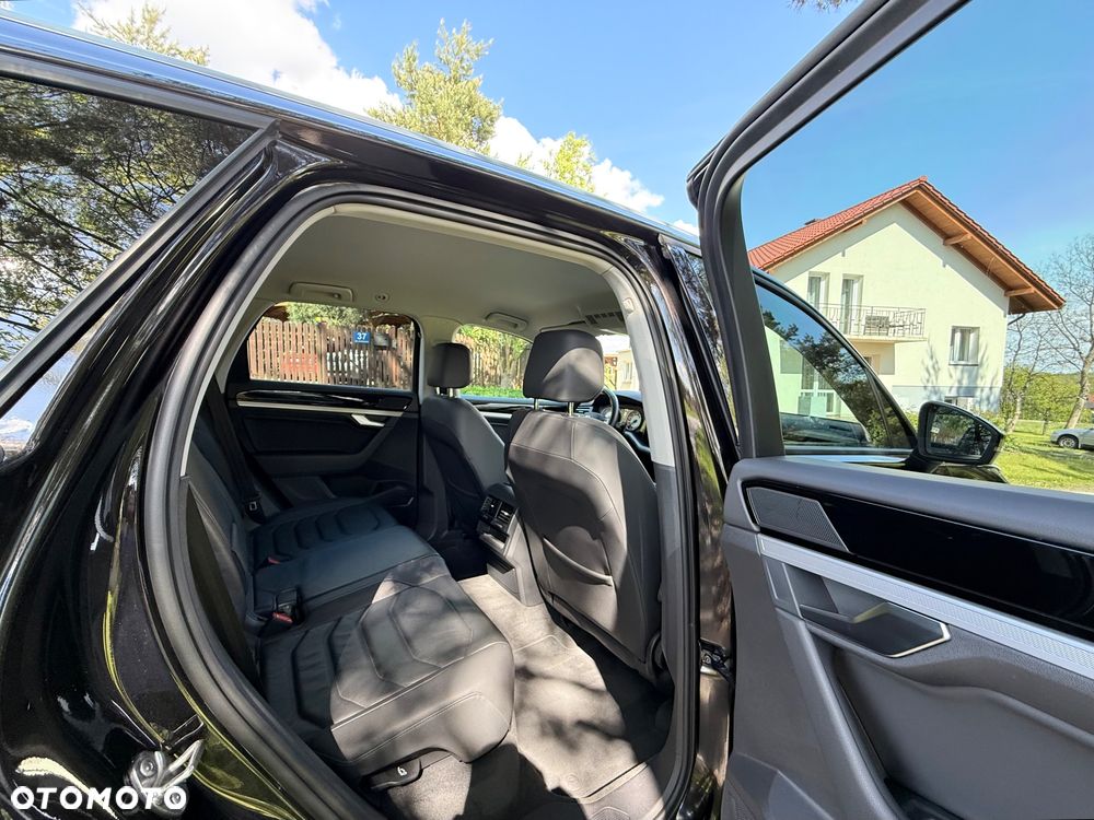 Volkswagen Touareg 3.0 V6 TDI SCR 4Mot - 30