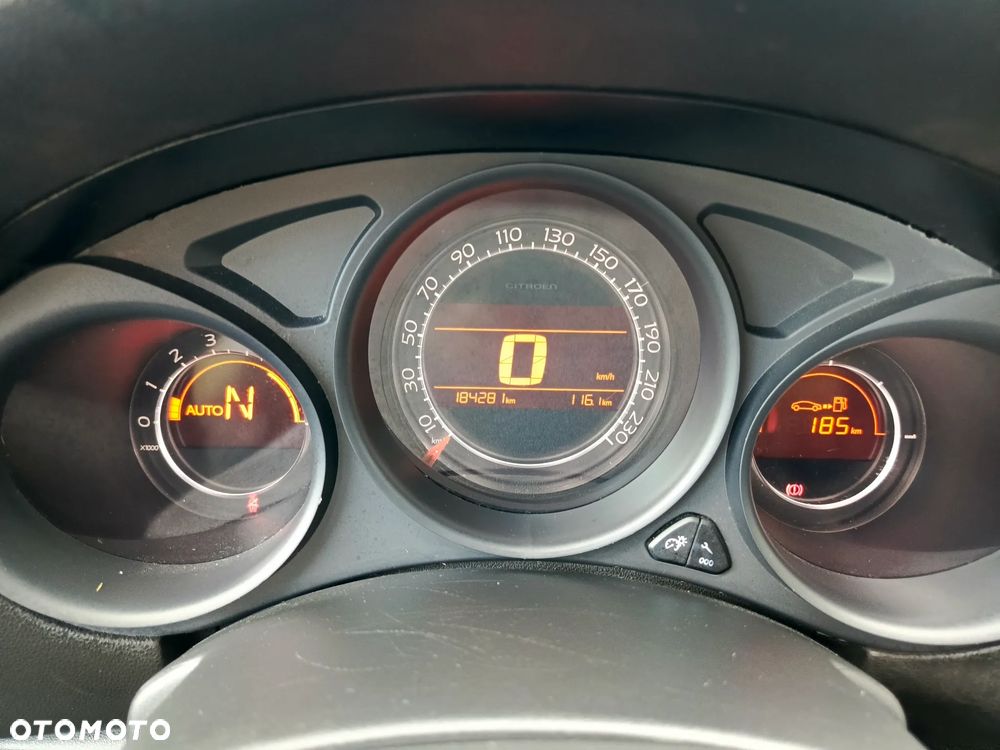 Citroën C4 e-HDi 115 ETG6 Exclusive - 16