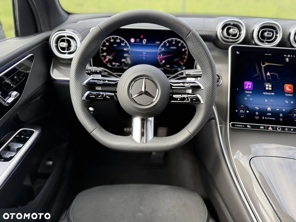 Mercedes-Benz GLC - 13