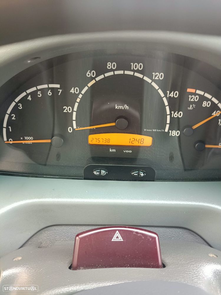 Mercedes-Benz Sprinter - 9