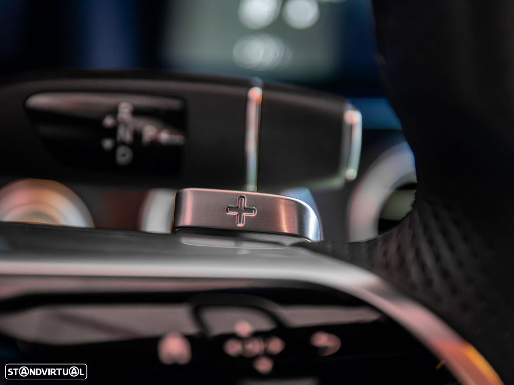 Mercedes-Benz E 300 de 9G-TRONIC AMG Line - 29