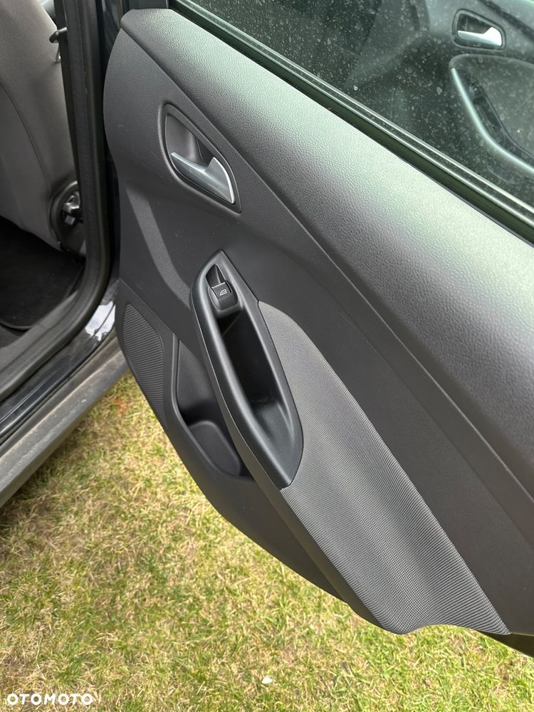 Ford Focus 1.0 EcoBoost Start-Stopp-System TREND - 27