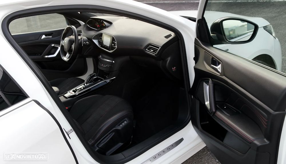 Peugeot 308 SW 1.5 BlueHDi GT Line EAT8 - 44