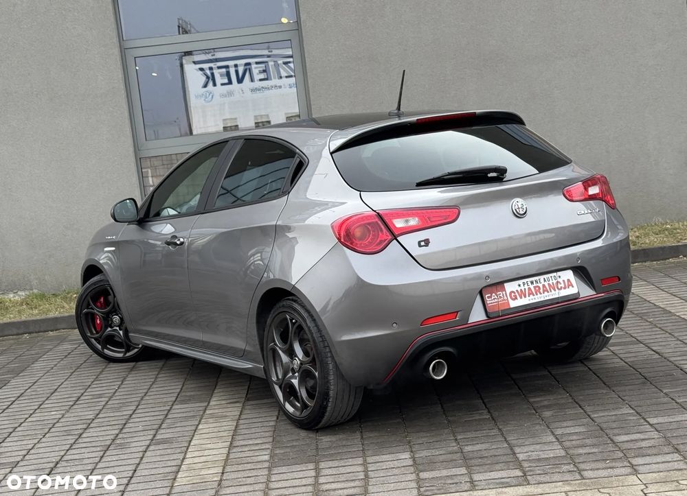 Alfa Romeo Giulietta 1.8 TBi 16V TCT Veloce - 11