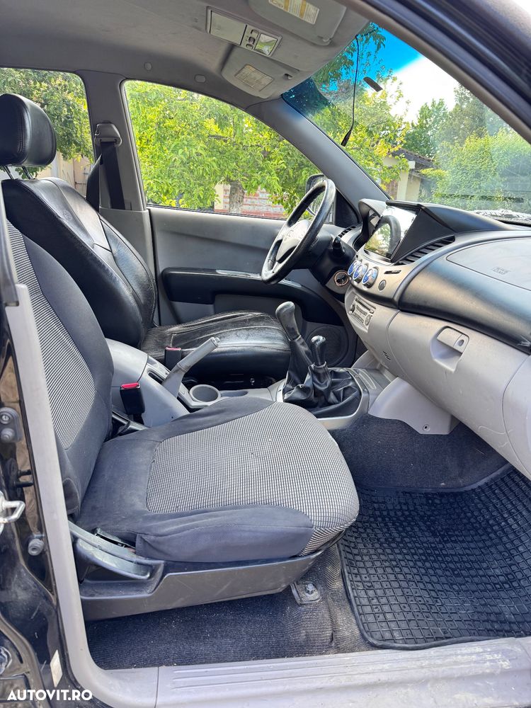 Mitsubishi L200 Pick Up 4x4 Invite Double Cab - 8
