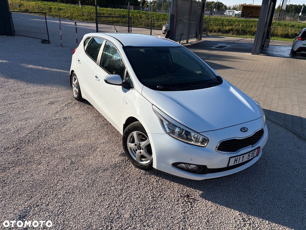 Kia Ceed 1.4 CVVT - 4