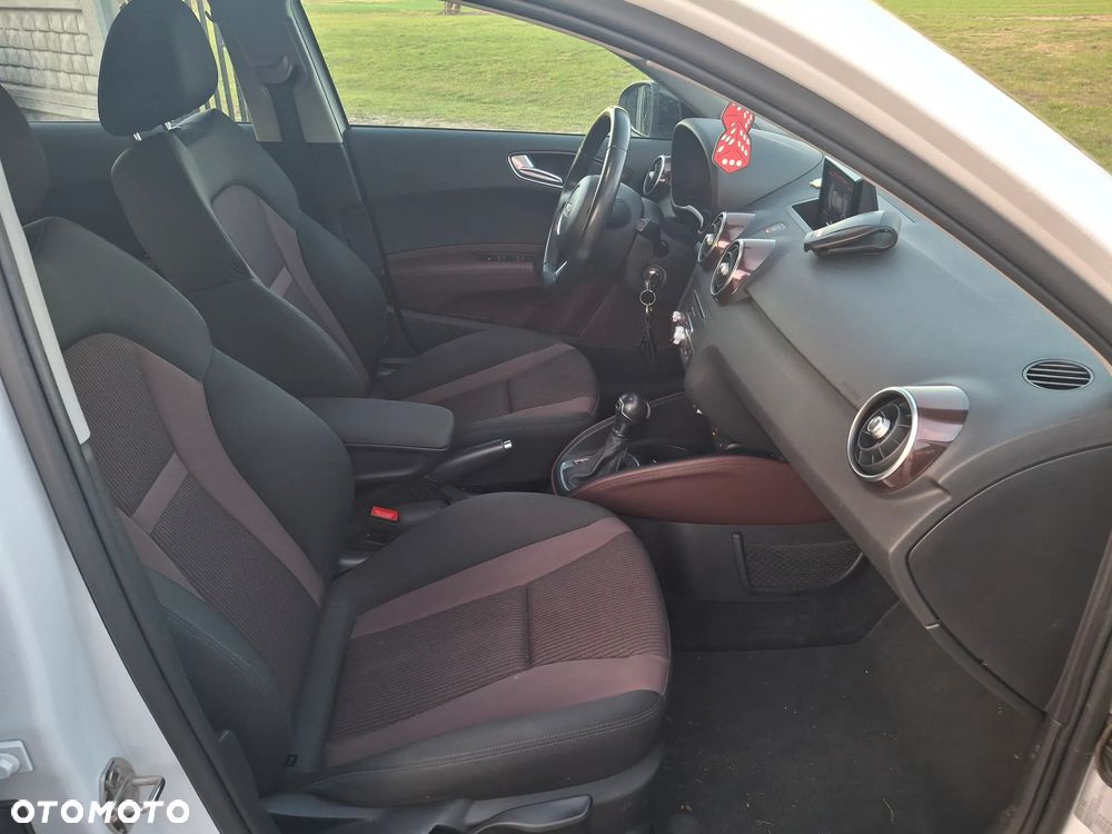 Audi A1 Sportback 1.4 TFSI CoD Ambition S tronic - 5