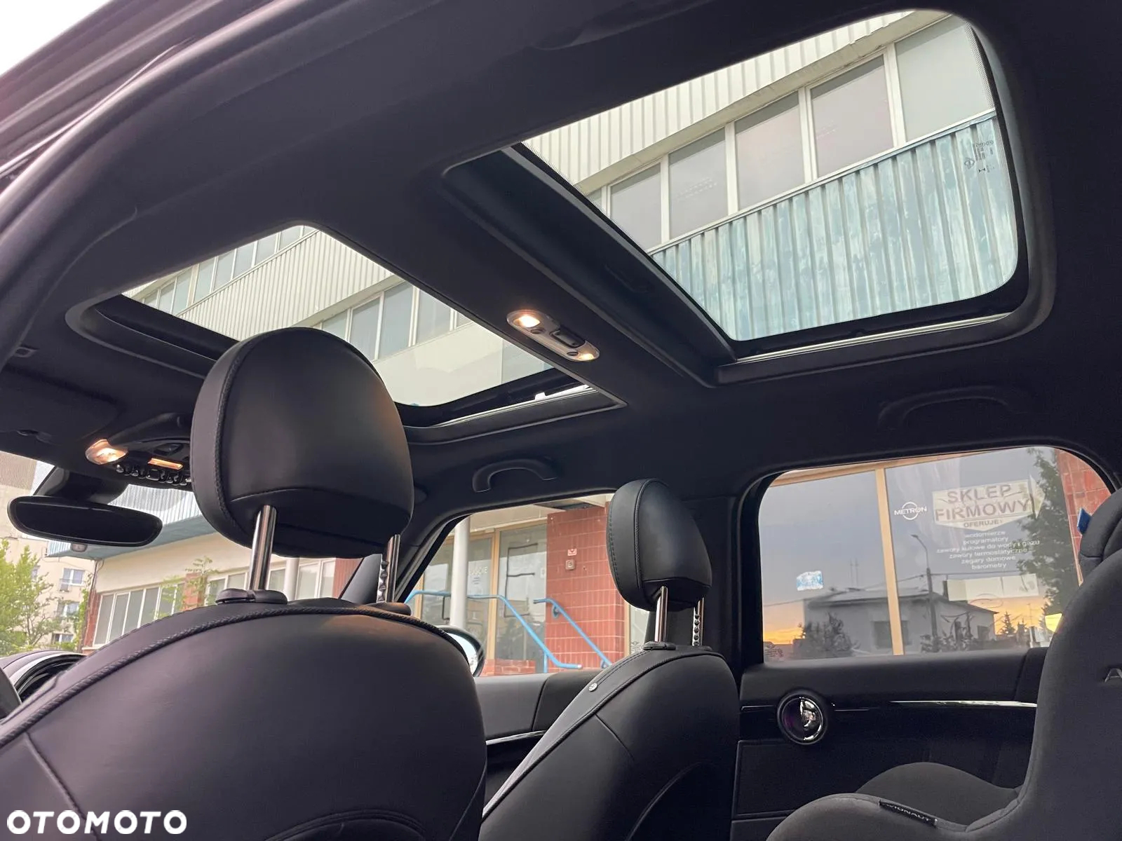 MINI John Cooper Works ALL4 sport - 17