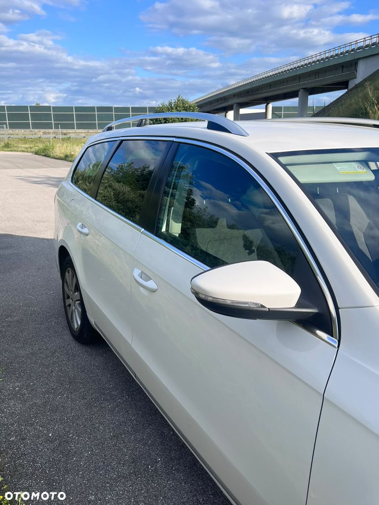 Volkswagen Passat 1.6 TDI Comfortline - 4