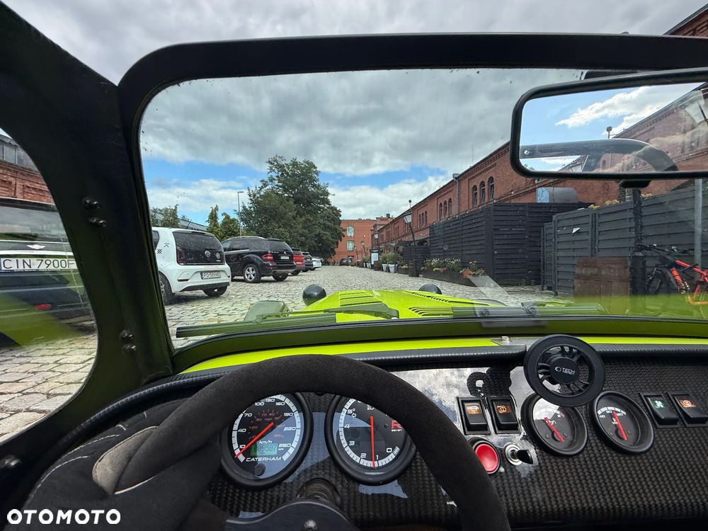 Caterham Seven - 38