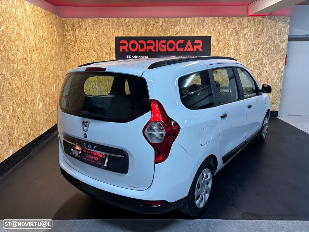 Dacia Lodgy 1.2 TCe Confort 7L - 3