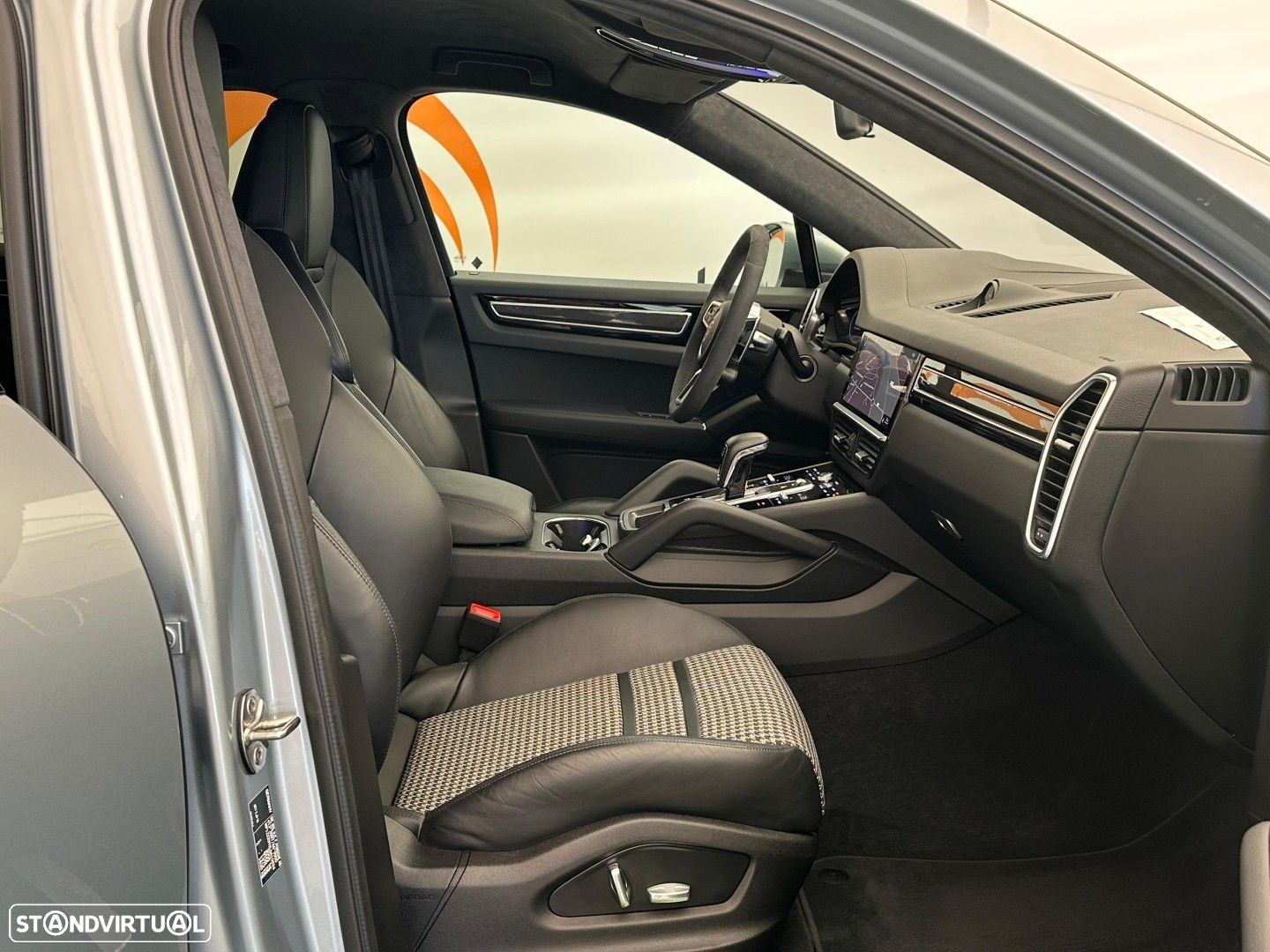 Porsche Cayenne Coupé E-Hybrid - 12