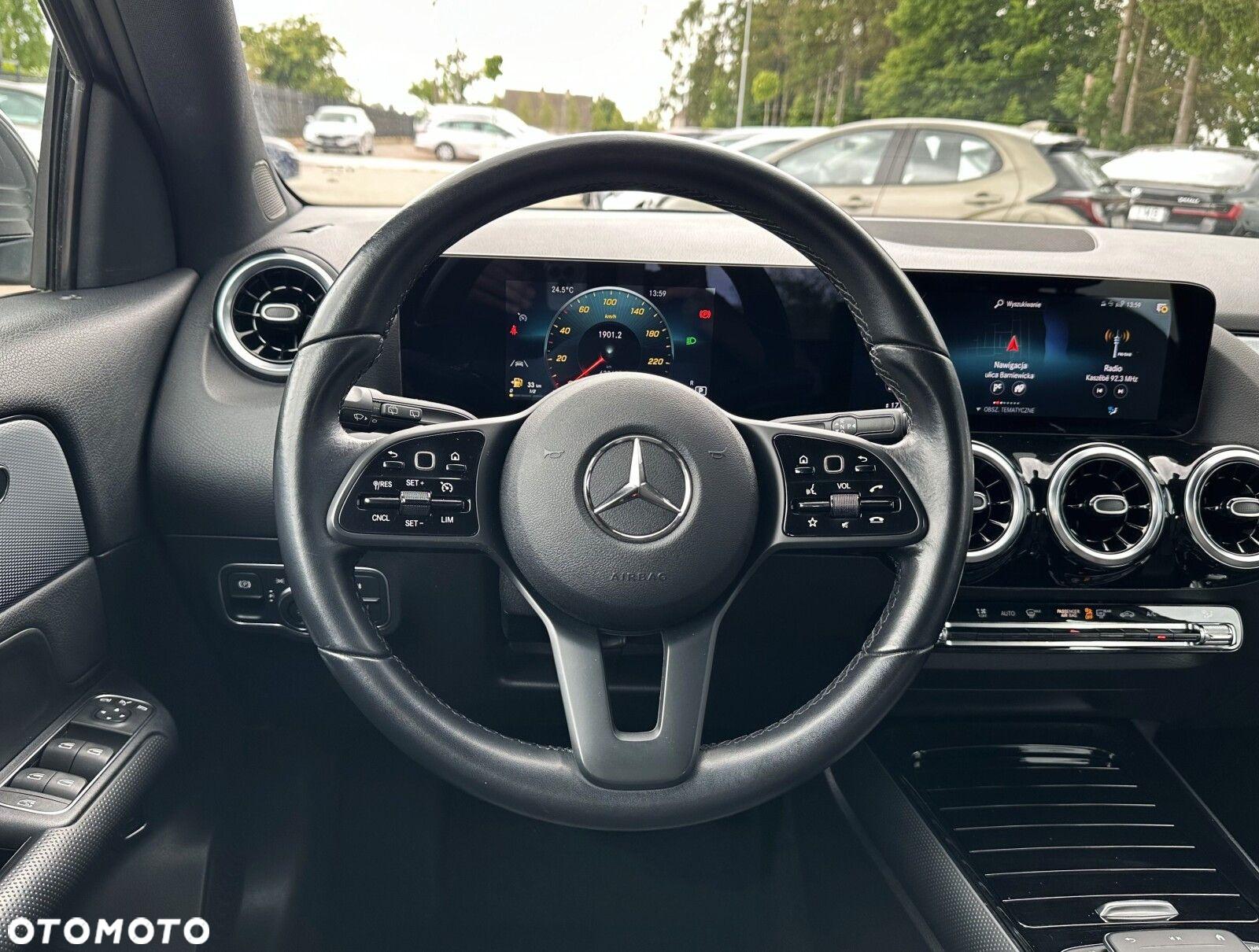 Mercedes-Benz GLA 200 Progressive - 14
