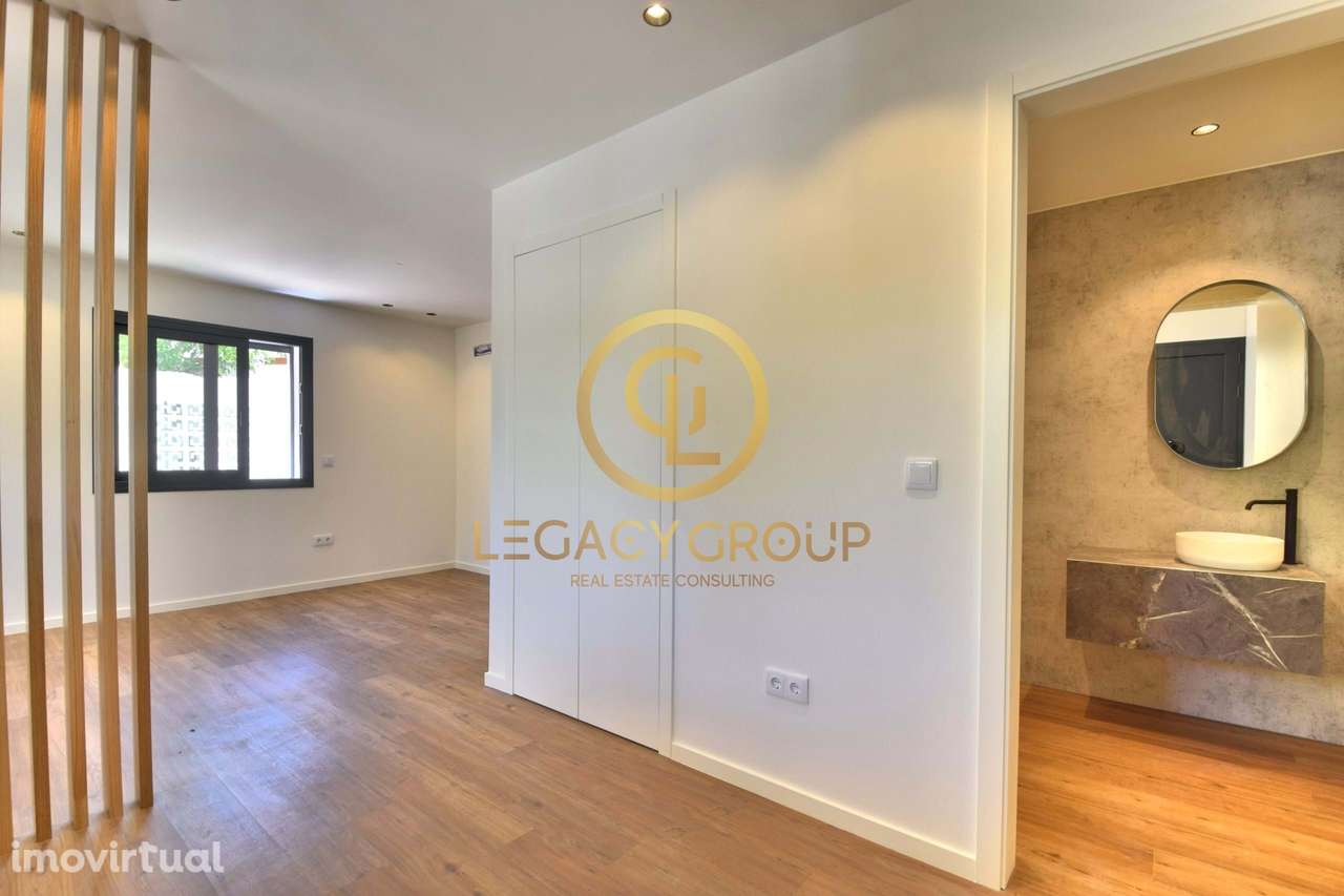 Moradia T3 Independente renovada em Varjota Boliqueime Algarve - Grande imagem: 5/25