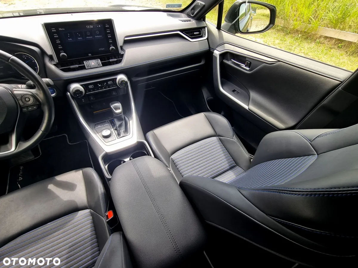 Toyota RAV4 - 31