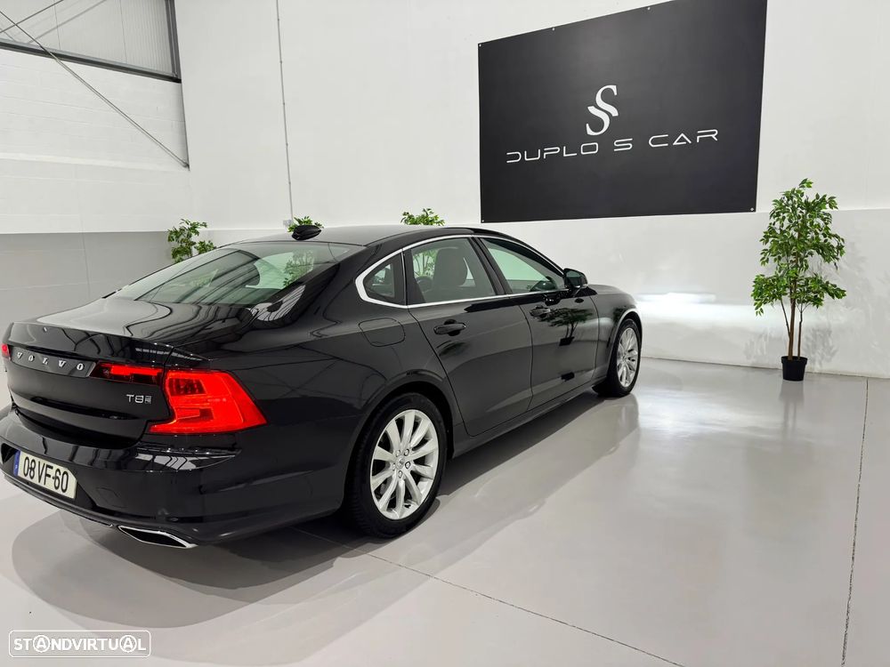 Volvo S90 T8 Twin Engine AWD Geartronic Momentum - 10