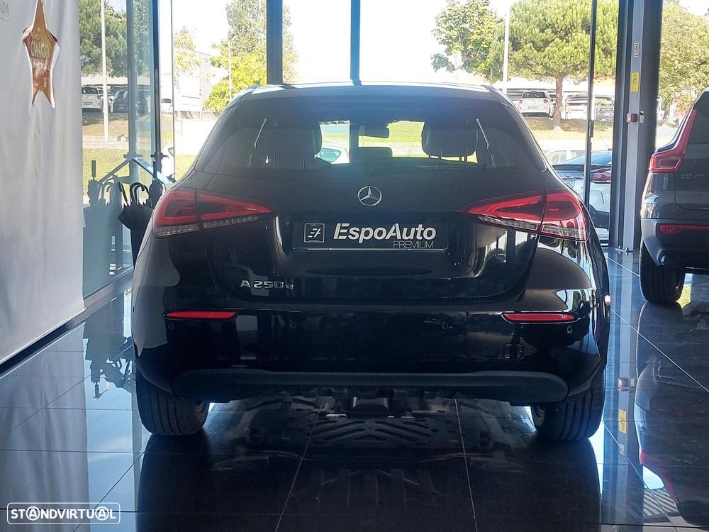 Mercedes-Benz A 250 e Style Plus - 5