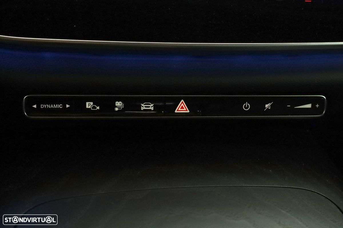 Mercedes-Benz E 300 Standard - 14