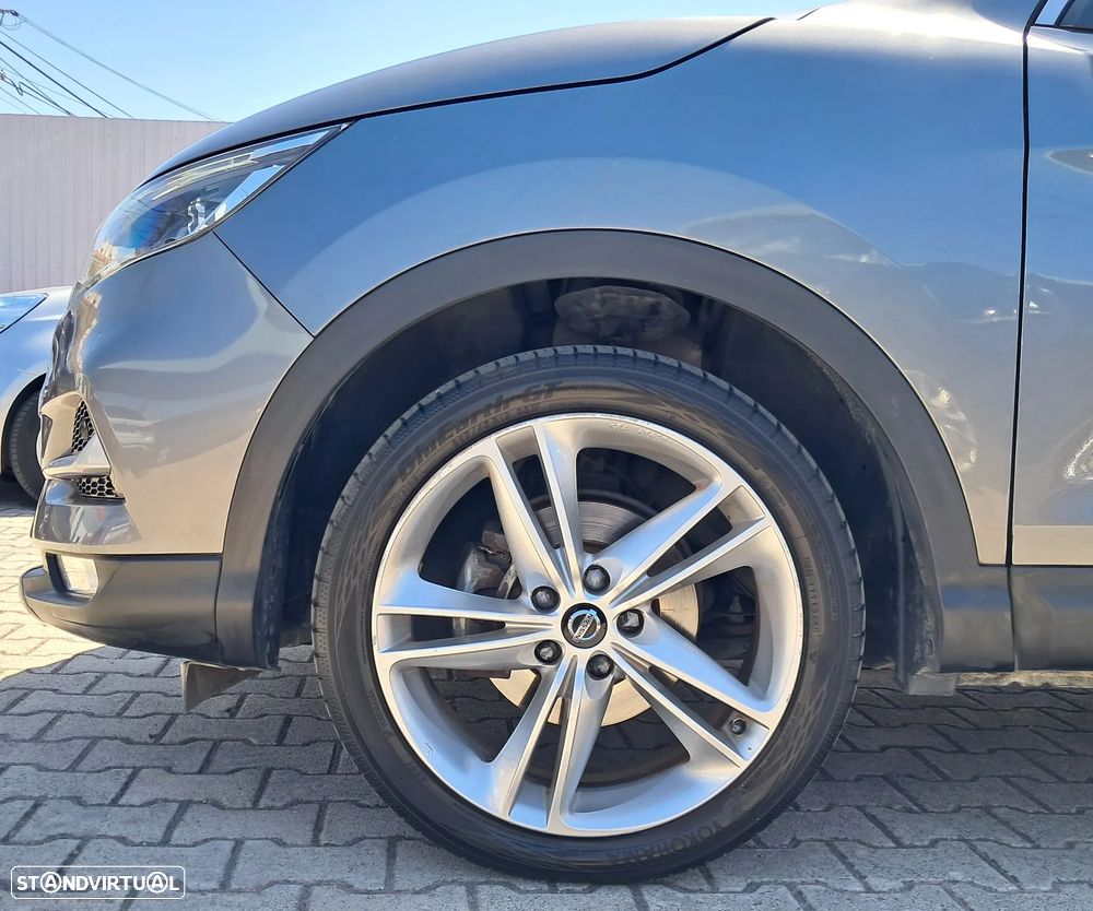 Nissan Qashqai 1.3 DIG-T N-Motion - 26