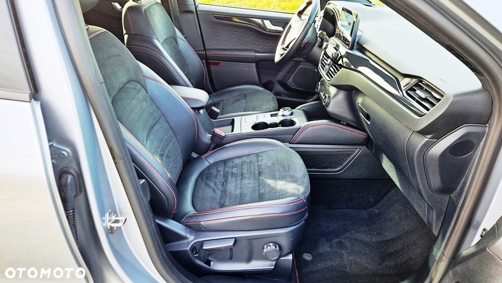 Ford Kuga 2.0 EcoBlue 4x4 ST-LINE X - 16