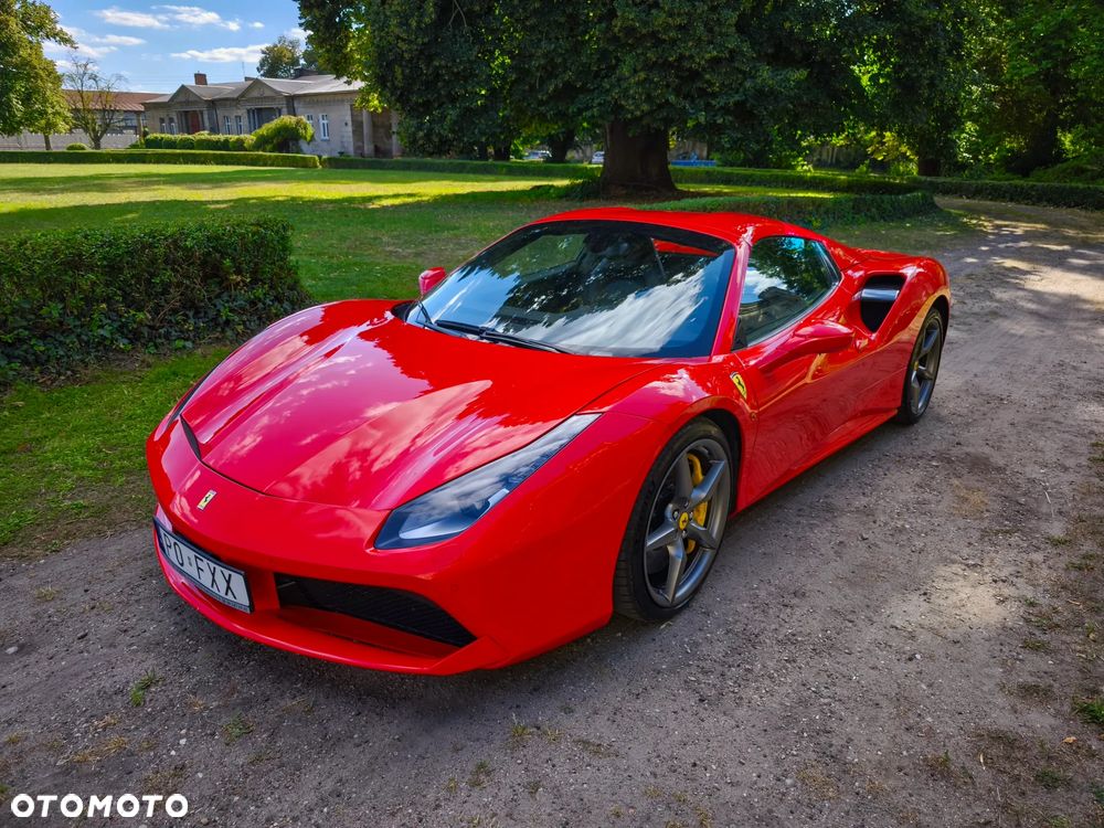 Ferrari 488 - 18