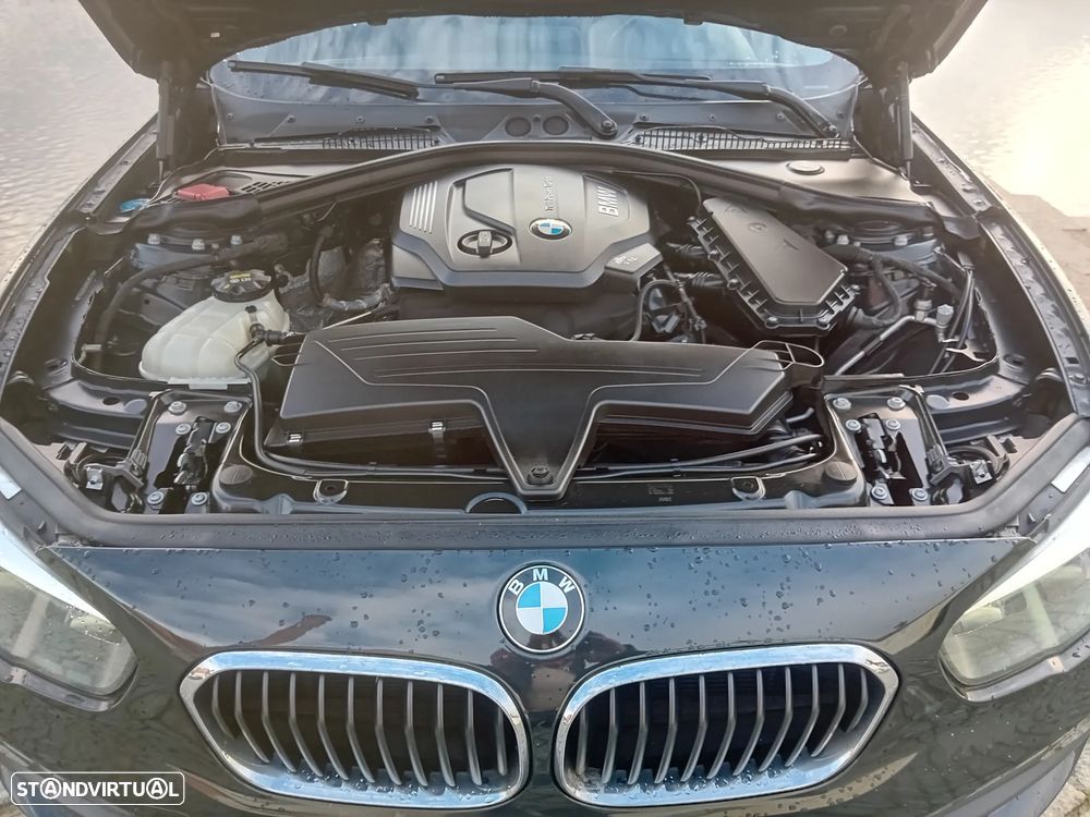 BMW 116 d EDynamics Line Urban - 18