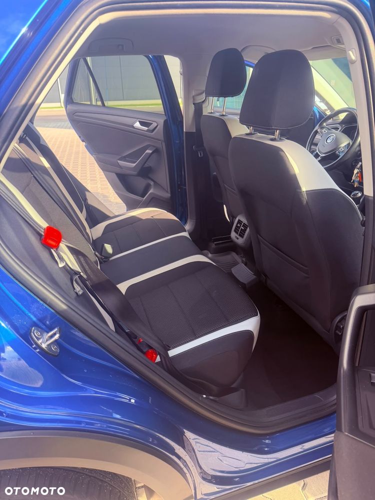 Volkswagen T-Roc - 7