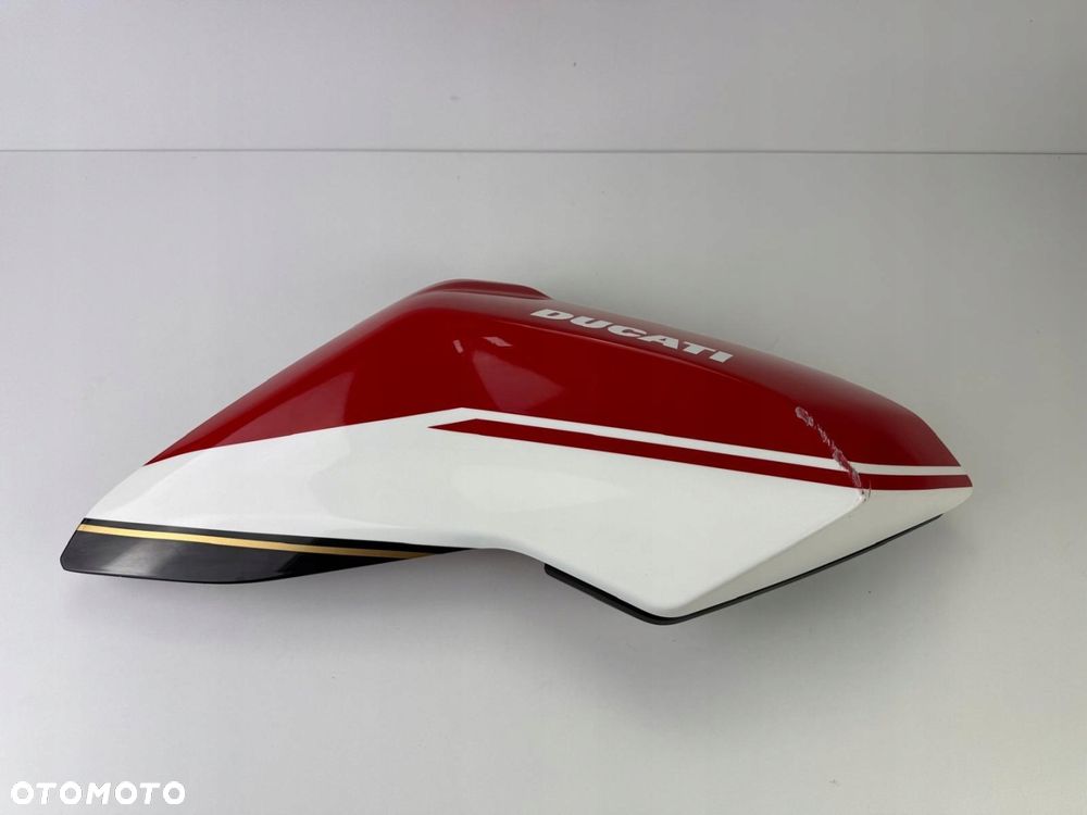 Prawa nakładka zbiornika Ducati Hypermotard 950 2022+ - 1