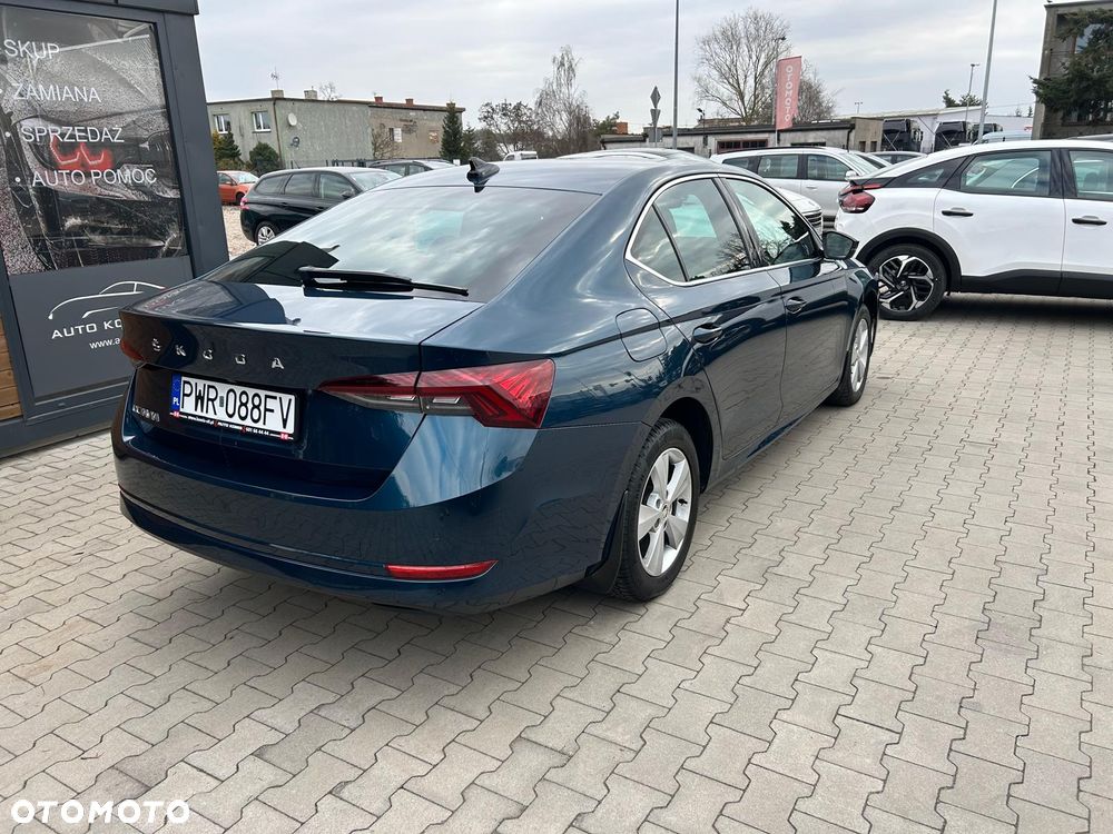 Skoda Octavia 2.0 TDI DSG Premium Edition - 6