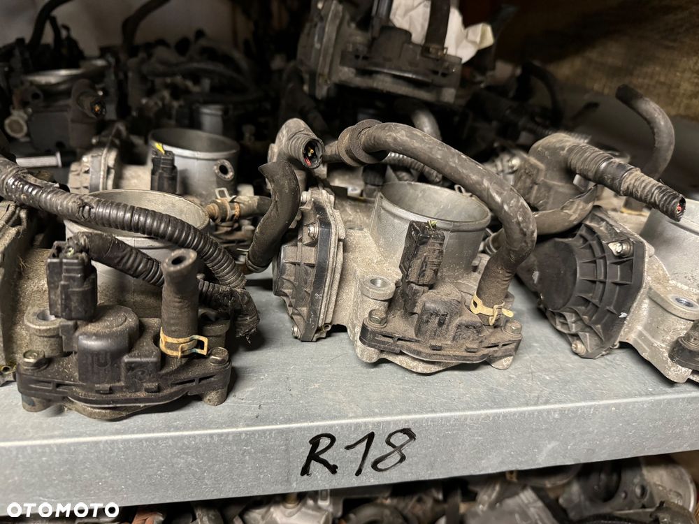 Honda Civic r18a1 r18a2 przepustnica - 1