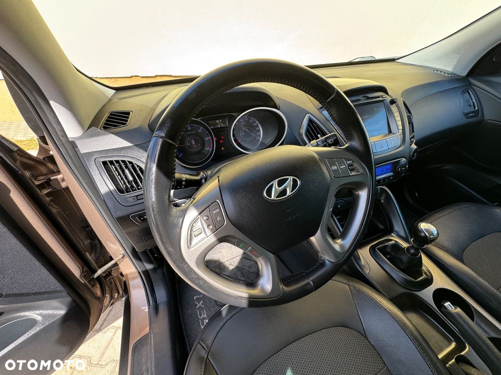 Hyundai ix35 1.7 CRDi Premium 2WD - 25