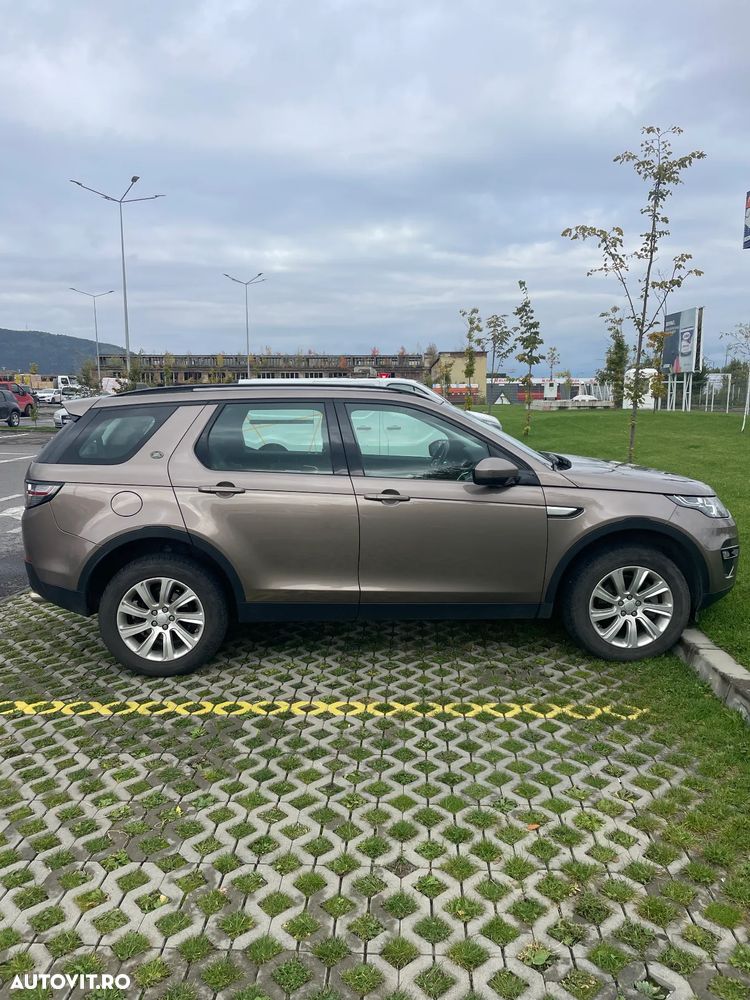 Land Rover Discovery Sport - 1